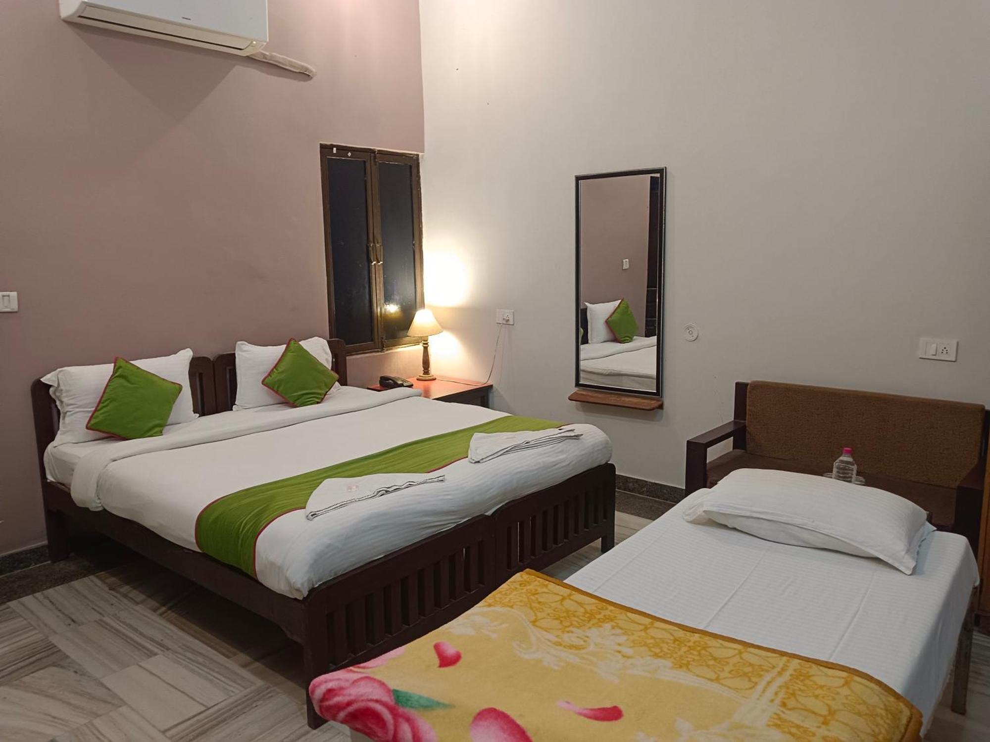 Hotel Mewad Haveli بوشكار المظهر الخارجي الصورة