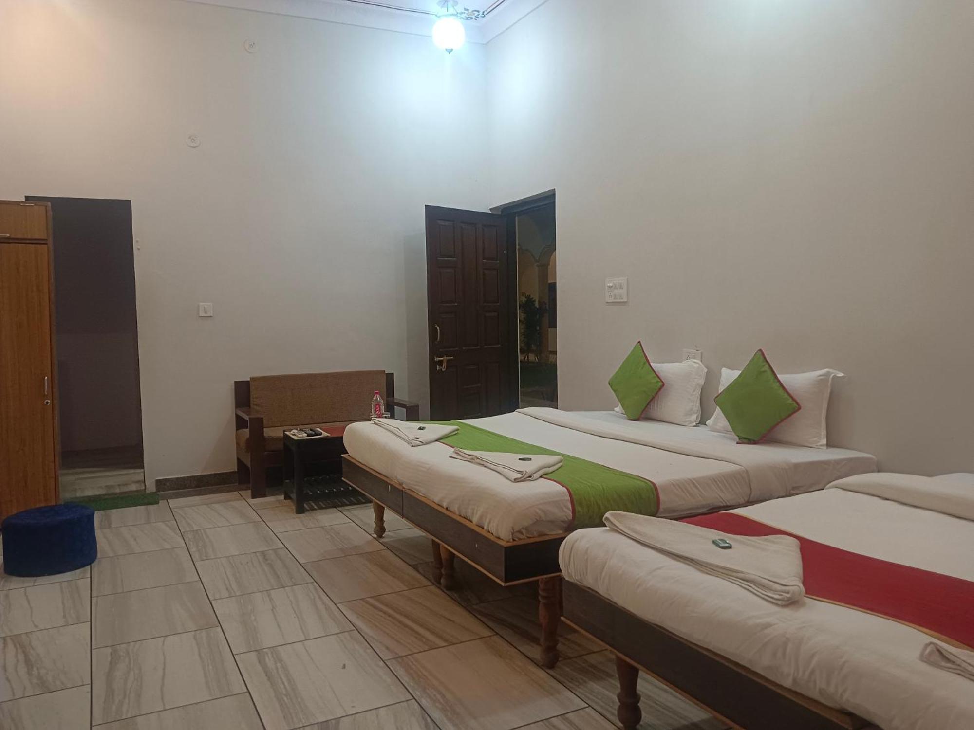 Hotel Mewad Haveli بوشكار المظهر الخارجي الصورة